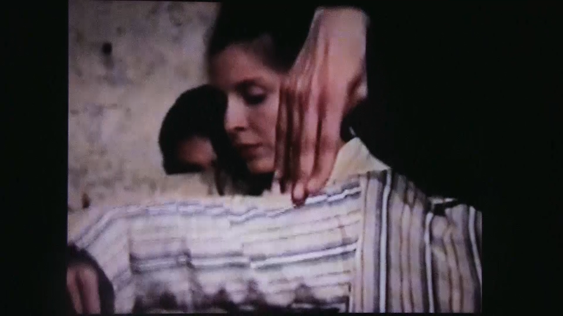 Poulailler/cauchemare. Chor. Marc Joseph SIGAUD Sylvia bongo Milena Gilabert, terry Araujo Kim . Le Regard du cygne